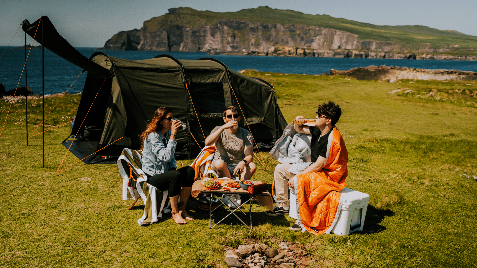 CRUA Tri - Header - Summer.png__PID:a5cd804c-c66e-43f0-a750-431f14d7cd76