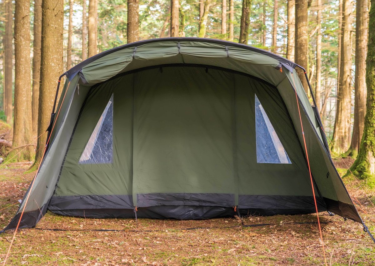 LOJ | 6 PERSON INSULATED TUNNEL TENT - ALL WEATHER COMPATIBLE, WATERPROOF, SPACIOUS SHELTER WITH ENHANCED COMFORT AND DURABILITY