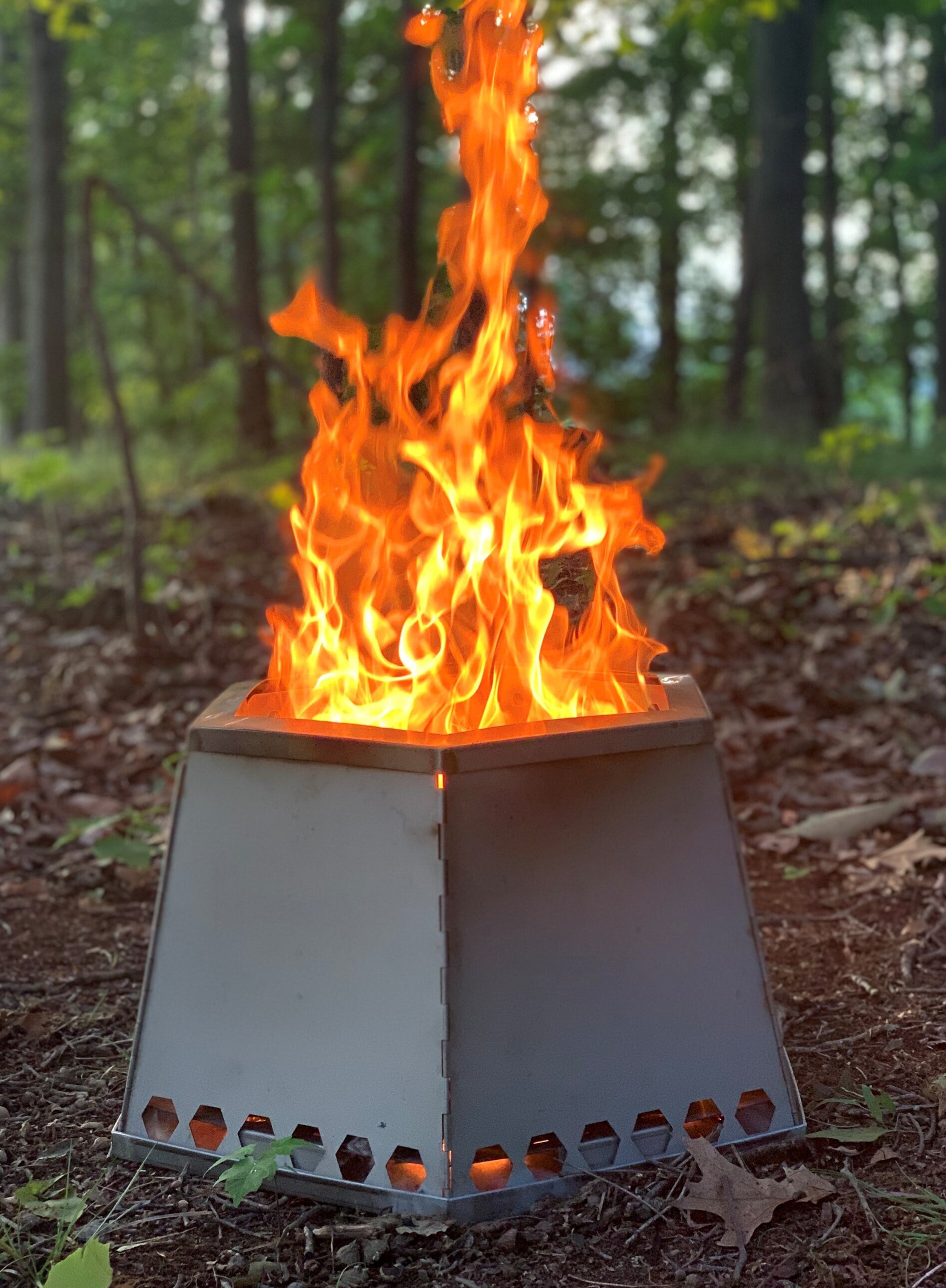 MEGAHEX Smokeless Fire Pit